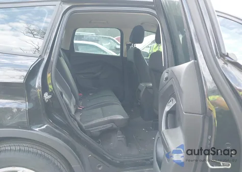 2014 Ford Escape S z USA, uszkodzony, nr VIN 1FMCU0F7XEUD58160